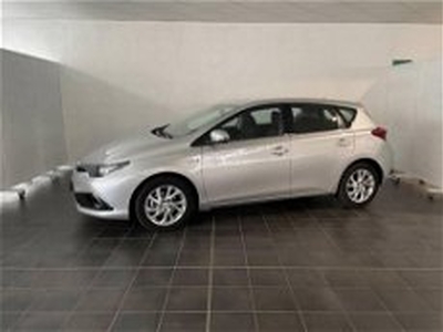 Toyota Auris 1.3 5 porte Active del 2016 usata a Torino