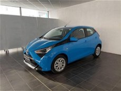 Toyota Aygo 1.0 VVT-i 72 CV 5 porte x-play MMT del 2020 usata a Torino