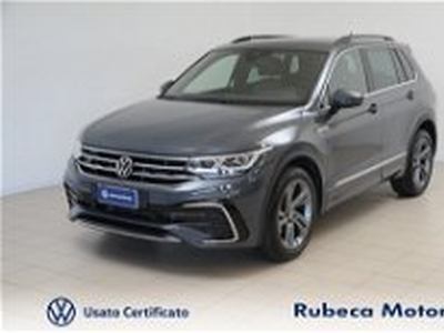 Volkswagen Tiguan 2.0 TDI 150 CV SCR DSG R-Line del 2022 usata a Citta' della Pieve