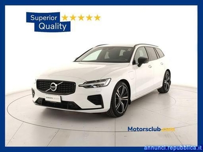 Volvo V60 T6 Rech. AWD Plug-in aut. Ultimate Dark Modena