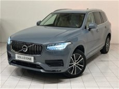 Volvo XC90 B5 (d) AWD Geartronic 7 posti Momentum del 2019 usata a Novara