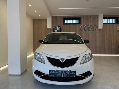 2017 LANCIA Ypsilon