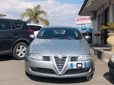 ALFA ROMEO GT 1.9 JTDM Distintive 150CV - 2005