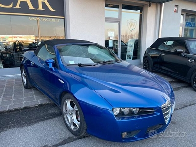 Alfa Romeo Spider 2.2 JTS 185cv Executive