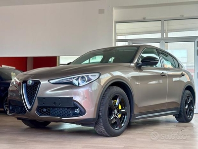 Alfa Romeo Stelvio 2.2 Turbodiesel 150 CV AT8 RWD