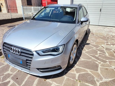 AUDI A3 3ª serie - 2015