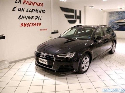 Audi A4 Avant 2.0 tdi Business 150cv Gancio Traino