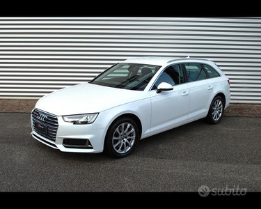 AUDI A4 AVANT 35 TDI S-TRONIC BUSINESS SP U614113