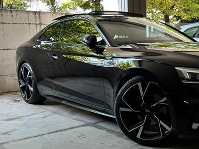 Audi a5 full coupe