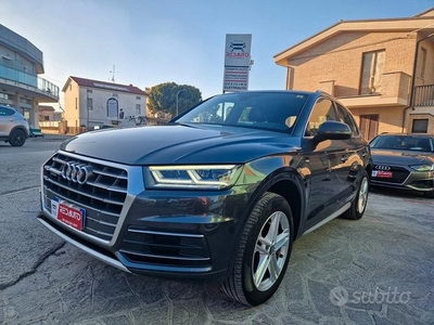 Audi Q5 2.0 TDI 190 CV clean diesel quattro S-LINE