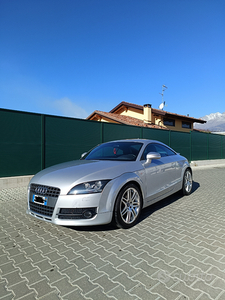 Audi tt 2.0 tfsi