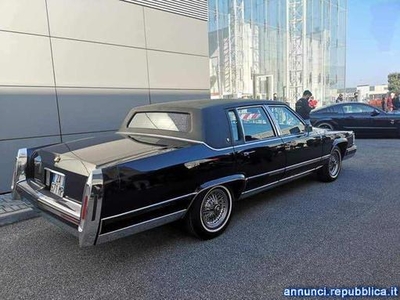 Cadillac Fleetwood brougham elegance Paratico