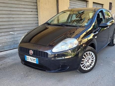 FIAT Punto 1,3 M.jet-UNICO PROPRIETAR-3 REVISIONI