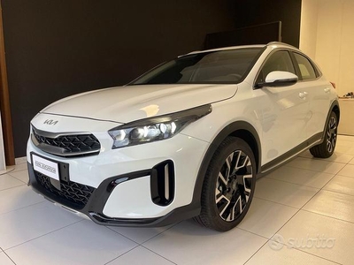 Kia XCeed 1.6 CRDi 136 CV MHEV DCT Business