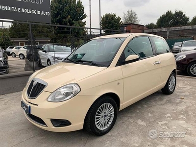 Lancia Ypsilon 1.2 Argento