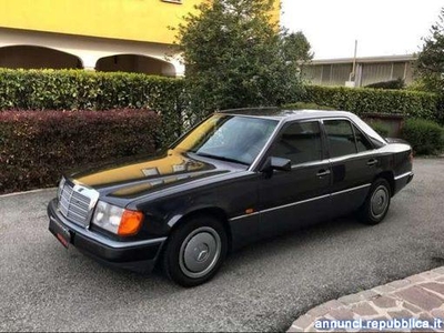 Mercedes Benz 200 E cat Classica Ispra