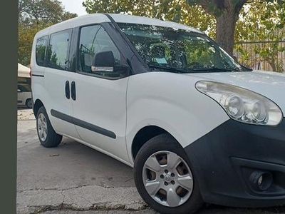 Opel Combo Tour 1.6 cdti cv 105 Club