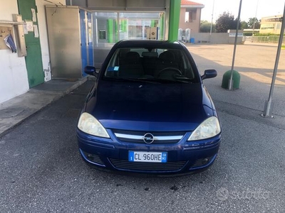 Opel Corsa Euro 4 OK NEOPATENTATI Soli 77000KM