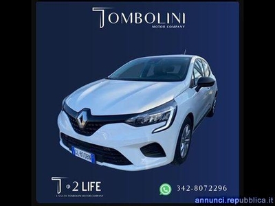 Renault Clio 1.0 tce Life 90cv my21 Civitanova Marche