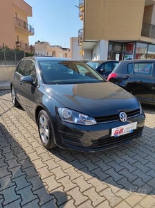 Volkswagen Golf Business 1.6 TDI Comfortline 105CV