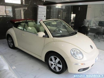 Volkswagen New Beetle 1.9 TDI 105CV Cabrio Lim. Red Edt. Salerno