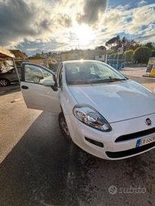 Fiat Grande Punto Bianca