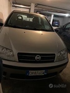 FIAT PUNTO adatta per neopatentati