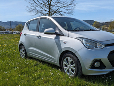 Hyundai i10 - OTTIMA PER NEOPATENTATI