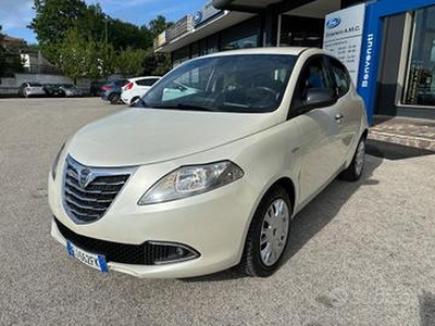 Lancia Ypsilon 1.2 69 CV 5 porte S&S Gold