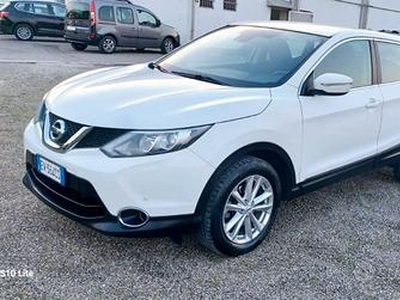 Nissan Qashqai 1.2 DIG-T Visia