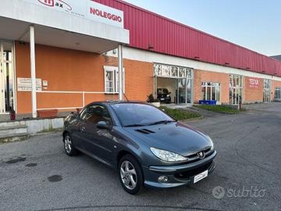 Peugeot 206 1.6 16V CC Enfant Terrible