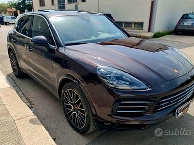 PORSCHE CAYENNE 3.0 E-HYBRID