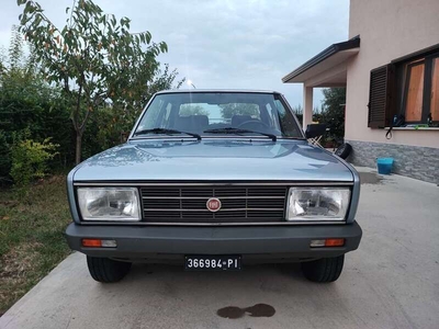 Usato 1983 Fiat 131 1.4 Benzin 75 CV (7.800 €)