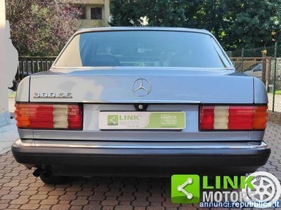 Usato 1986 Mercedes 300 1.3 LPG_Hybrid 188 CV (12.900 €)