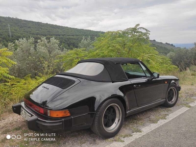 Usato 1986 Porsche 911 Carrera Cabriolet 3.2 Benzin 231 CV (85.000 €)