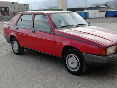 Usato 1990 Alfa Romeo 75 1.8 Benzin 120 CV (8.050 €)