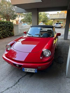 Usato 1990 Alfa Romeo Spider 2.0 Benzin 117 CV (30.000 €)