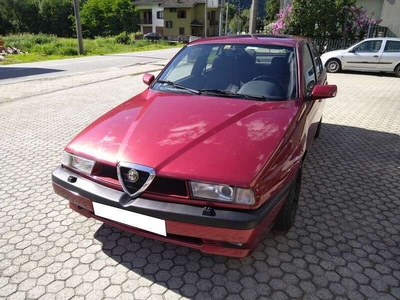 Usato 1995 Alfa Romeo 155 2.0 Benzin 186 CV (29.000 €)