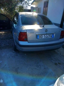 Usato 1998 VW Passat 1.9 Diesel 110 CV (1.500 €)