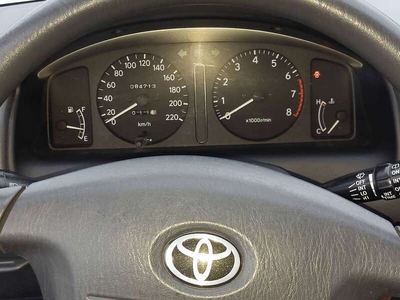 Usato 2000 Toyota Corolla 1.4 Benzin 97 CV (3.400 €)