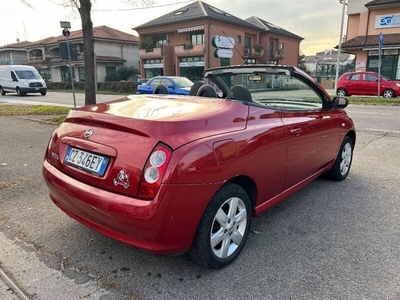 Usato 2006 Nissan Micra 1.4 Benzin 88 CV (5.490 €)