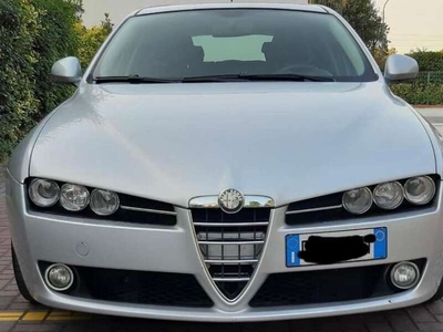 Usato 2007 Alfa Romeo 159 1.9 Diesel 150 CV (4.000 €)
