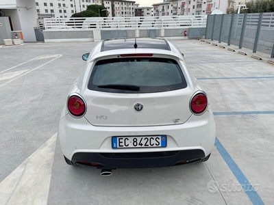 Usato 2010 Alfa Romeo MiTo 1.4 Benzin 105 CV (4.800 €)