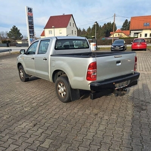 Usato 2013 Toyota HiLux 2.5 Diesel 144 CV (18.900 €)