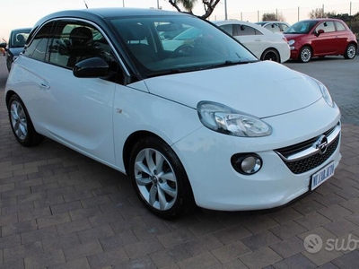 Usato 2014 Opel Adam Benzin (9.500 €)