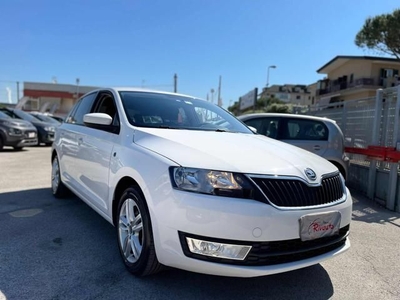 Usato 2014 Skoda Rapid 1.2 Benzin 75 CV (5.900 €)