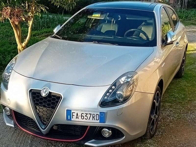 Usato 2015 Alfa Romeo Giulietta 2.0 Diesel 174 CV (11.000 €)