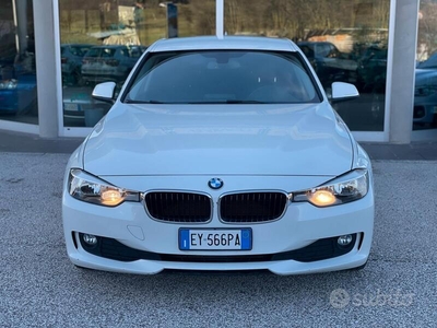 Usato 2015 BMW 318 2.0 Diesel 143 CV (11.990 €)