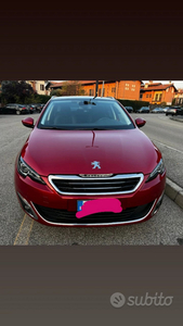 Usato 2015 Peugeot 308 1.6 Benzin 112 CV (11.700 €)