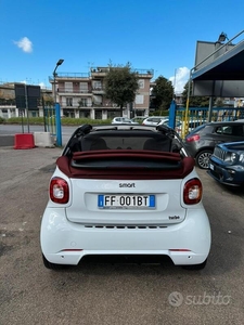 Usato 2016 Smart ForTwo Coupé 0.9 Benzin 90 CV (16.300 €)